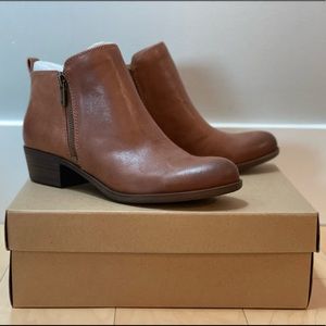 Brand: Lucky Brand Basel Leather Flat Bootie